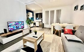 Appartement De Charme T2 Au Coeur De Bourges